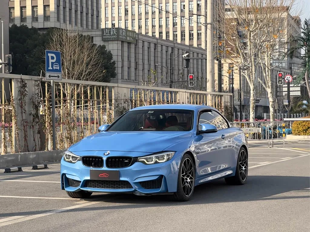 BMW M4, 2018 — фото 1 из 1