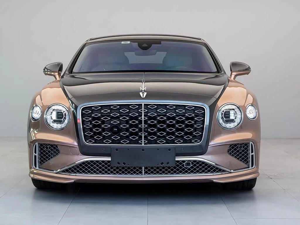Bentley Flying Spur, 2025 — фото 1 из 1