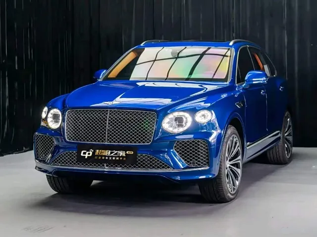 Bentley Bentayga, 2022 — фото автомобиля из Китая