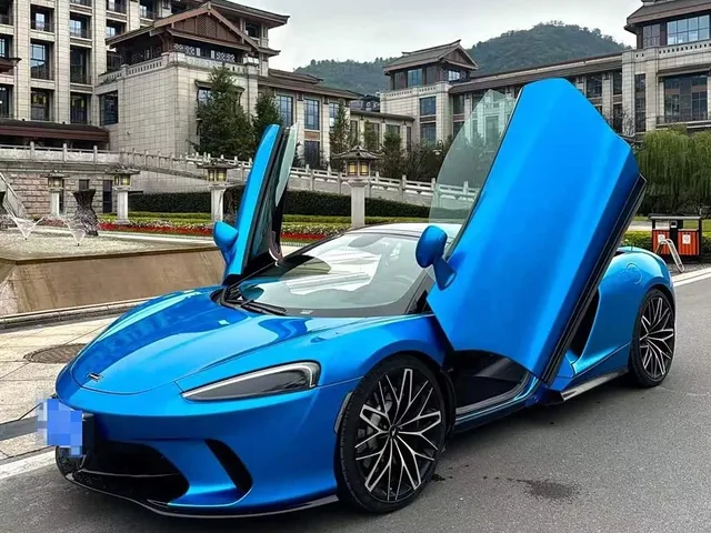 McLaren GT, 2023 — фото автомобиля из Китая