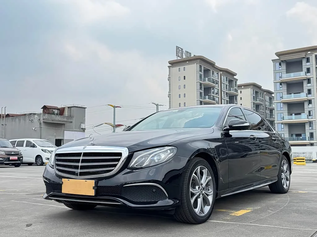 Mercedes-Benz E-Class, 2020 — фото 1 из 1