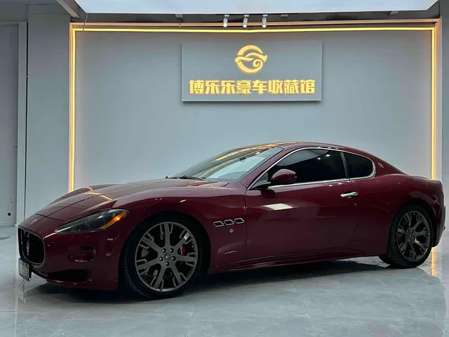 Maserati GranTurismo, 2013 — фото автомобиля из Китая