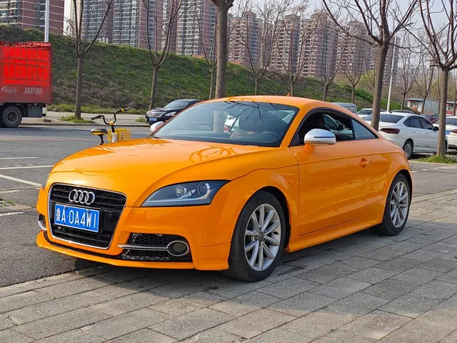 Audi TT, 2015 — фото автомобиля из Китая
