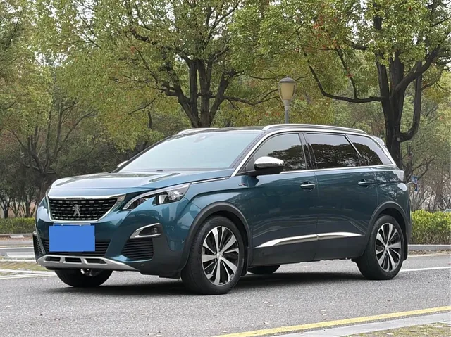 Peugeot 5008, 2017 — фото автомобиля из Китая