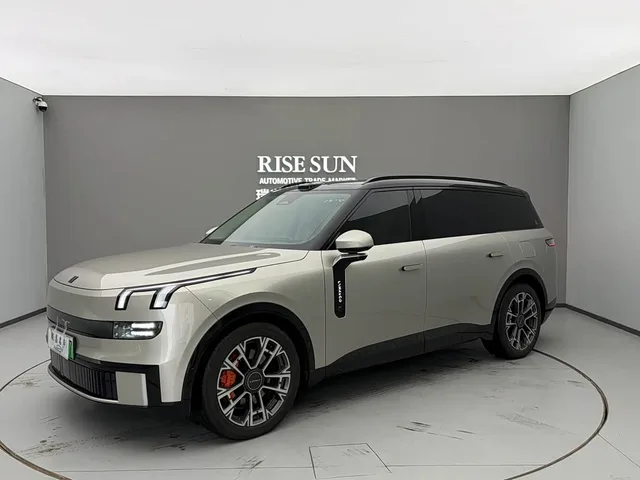 Lynk & Co 900, 2025 — фото автомобиля из Китая