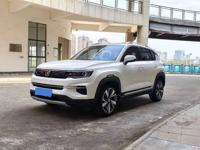 Changan CS35PLUS, 2020 — фото автомобиля из Китая
