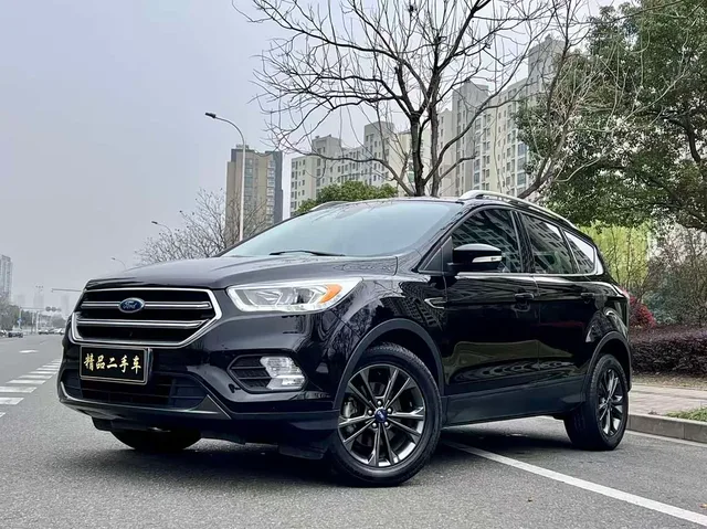 Ford Kuga, 2020 — фото автомобиля из Китая