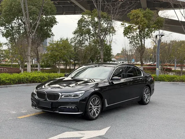 BMW 7 Series, 2016 — фото автомобиля из Китая