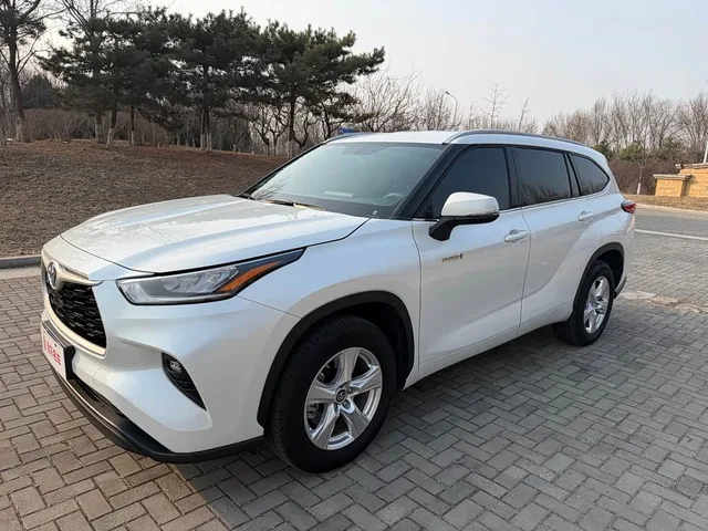 Toyota Highlander, 2024 — фото автомобиля из Китая