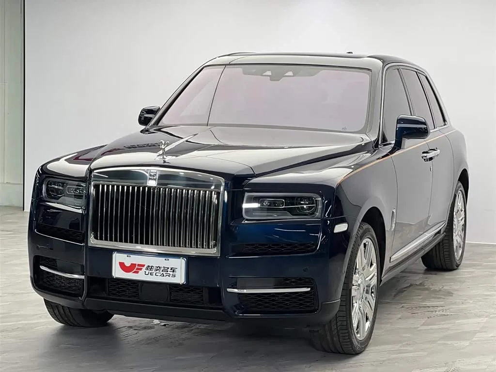 Rolls-Royce Cullinan, 2022 — фото 1 из 1