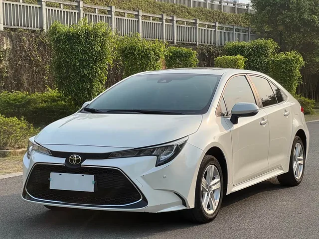 Toyota Levin, 2019 — фото автомобиля из Китая