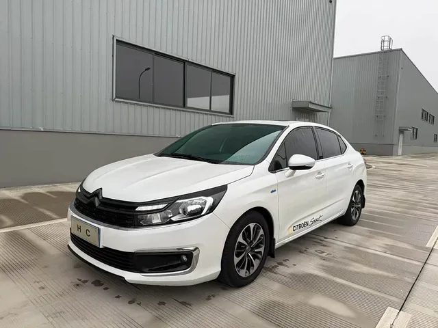 Citroen C4L, 2017 — фото автомобиля из Китая