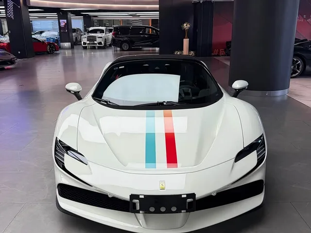 Ferrari SF90, 2025 — фото автомобиля из Китая