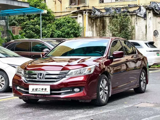 Honda Accord, 2015 — фото автомобиля из Китая