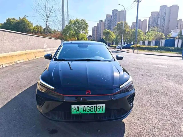 Rising Auto ER6, 2022 — фото автомобиля из Китая
