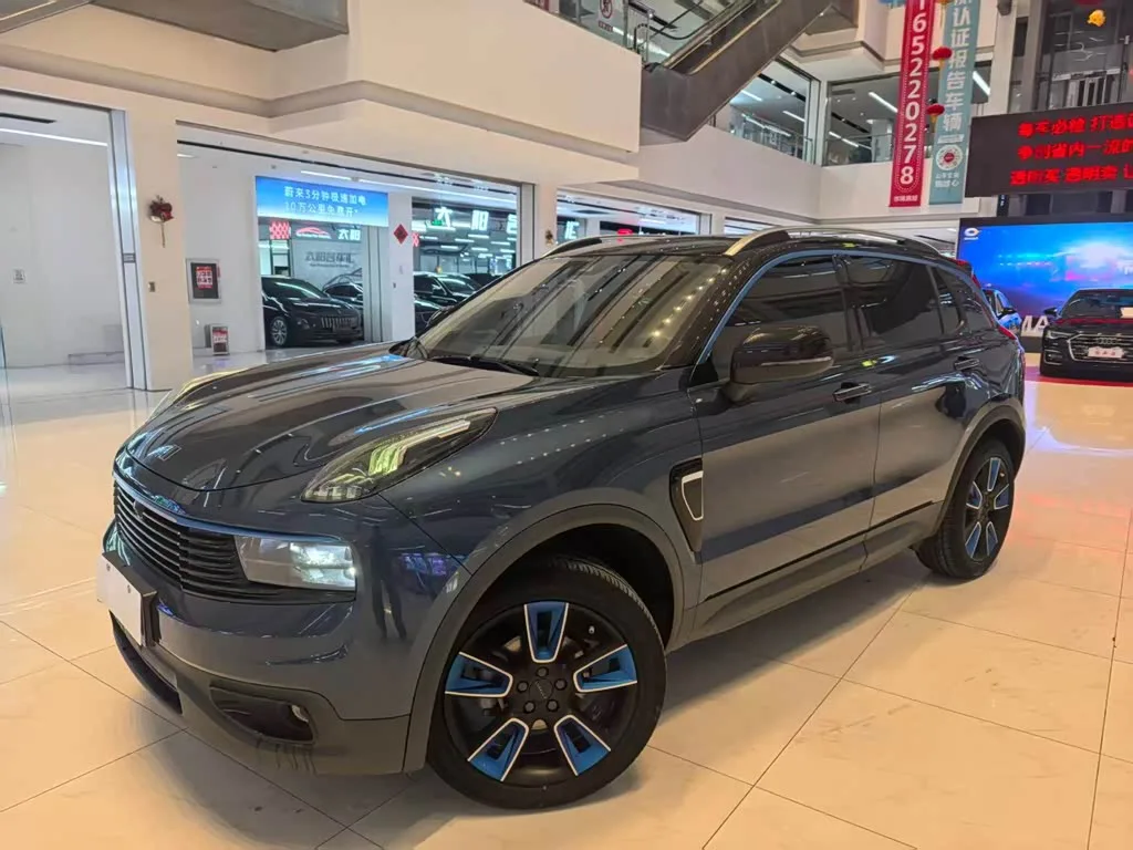 Lynk & Co Nano 01, 2020 — фото 1 из 1