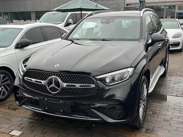 Mercedes-Benz GLC, 2026 — фото автомобиля из Китая