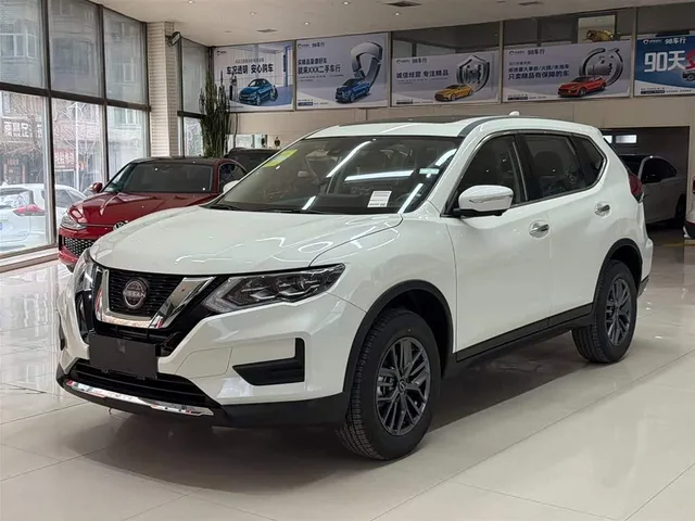 Nissan X-Trail, 2026 — фото автомобиля из Китая