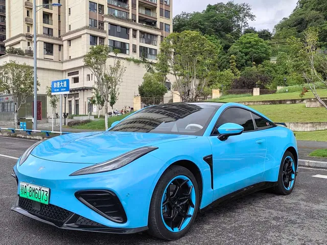 Neta GT, 2023 — фото автомобиля из Китая