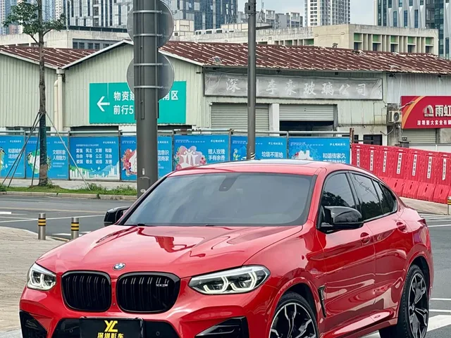 BMW X4 M, 2020 — фото автомобиля из Китая