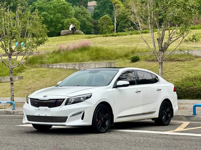 Kia K4, 2018 — фото автомобиля из Китая