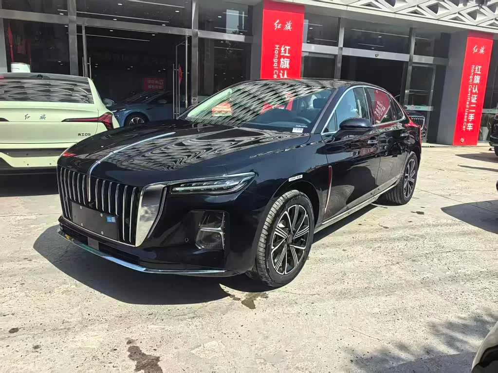 Hongqi H5 PHEV, 2026 — фото 1 из 1