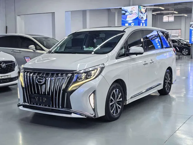 Trumpchi M8, 2022 — фото автомобиля из Китая