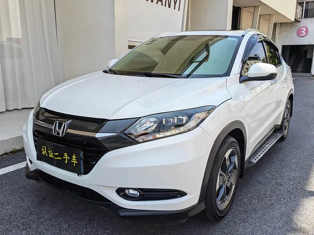 Honda Vezel, 2015 — фото автомобиля из Китая
