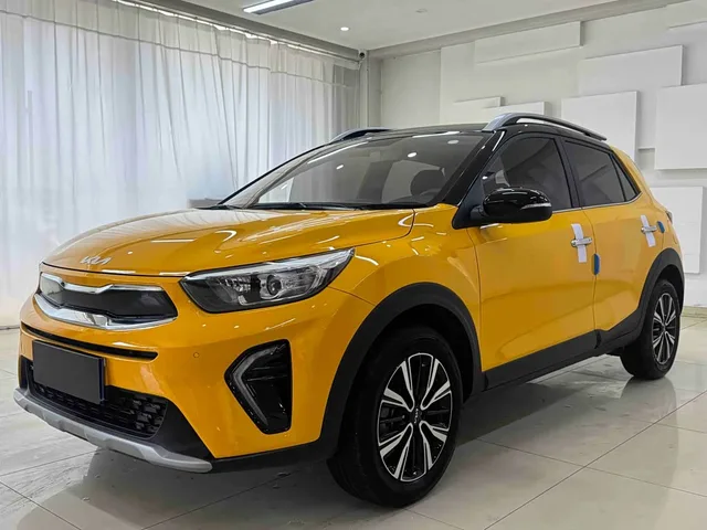 Kia KX1, 2021 — фото автомобиля из Китая