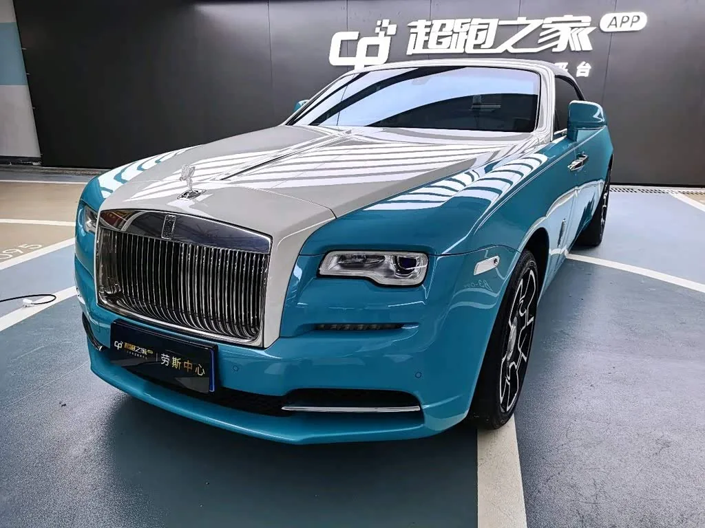 Rolls-Royce Dawn, 2017 — фото 1 из 1