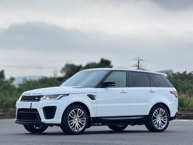 Land Rover Range Rover Sport, 2014 — фото автомобиля из Китая