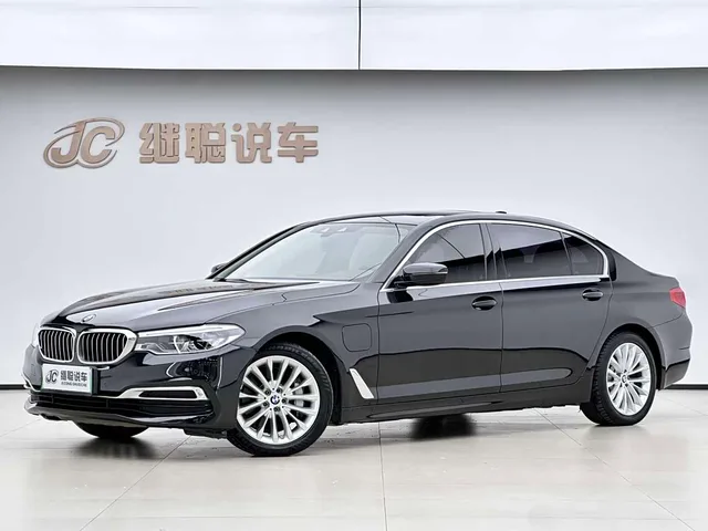 BMW 5 Series, 2020 — фото автомобиля из Китая