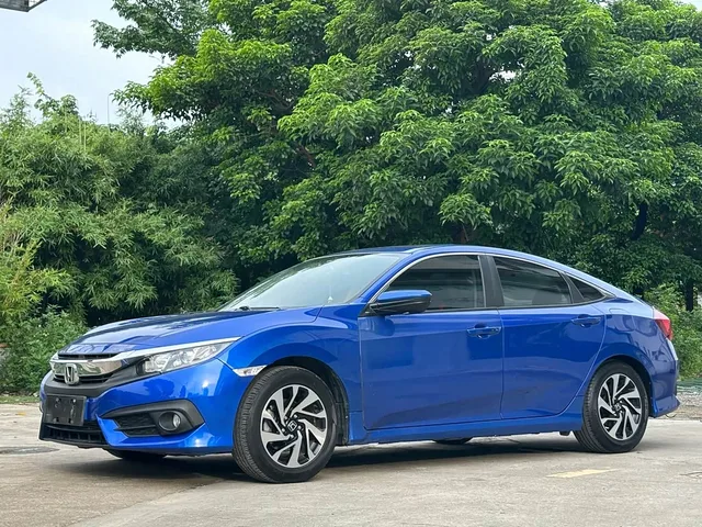 Honda Civic, 2018 — фото автомобиля из Китая