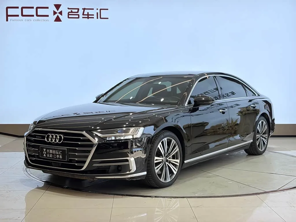 Audi A8, 2020 — фото 1 из 1