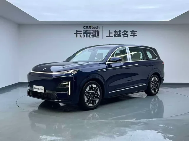 Deepal S09, 2025 — фото автомобиля из Китая