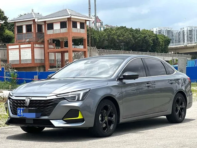 Roewe i6 MAX, 2020 — фото автомобиля из Китая
