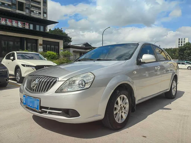 Buick Excelle, 2016 — фото автомобиля из Китая