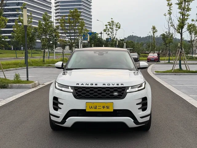 Land Rover Range Rover Evoque, 2023 — фото автомобиля из Китая