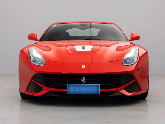 Ferrari F12berlinetta, 2014 — фото автомобиля из Китая