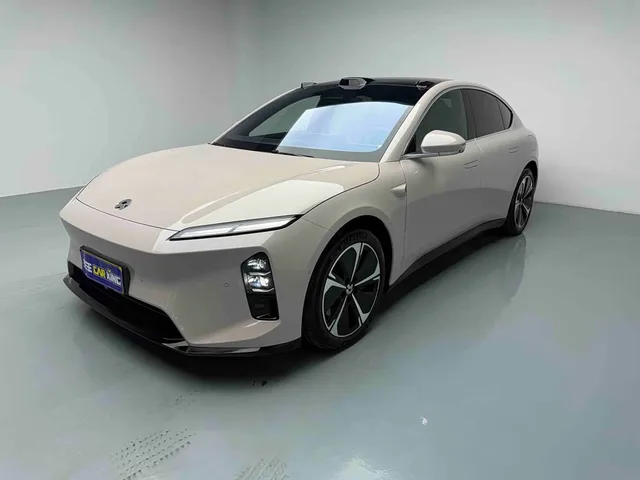 NIO ET5, 2025 — фото автомобиля из Китая