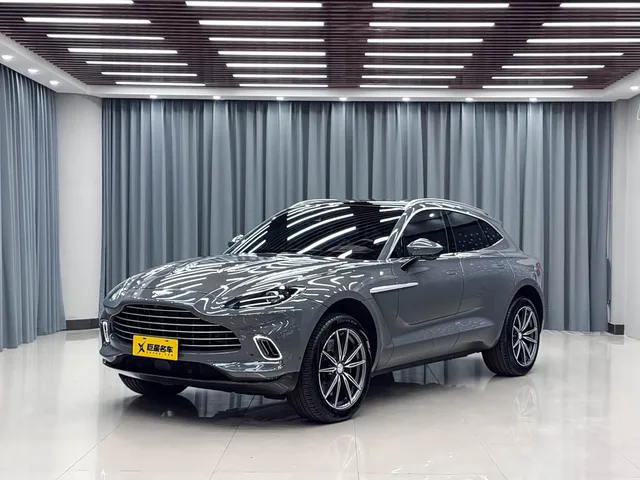 Aston Martin DBX, 2024 — фото автомобиля из Китая