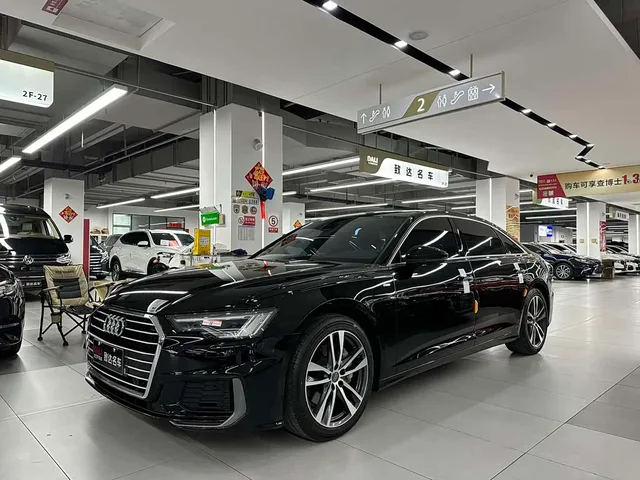 Audi A6L, 2021 — фото автомобиля из Китая