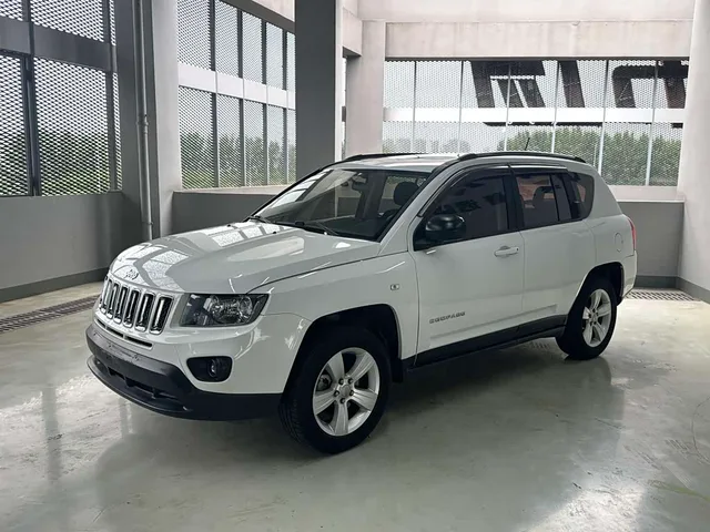 Jeep Compass, 2015 — фото автомобиля из Китая