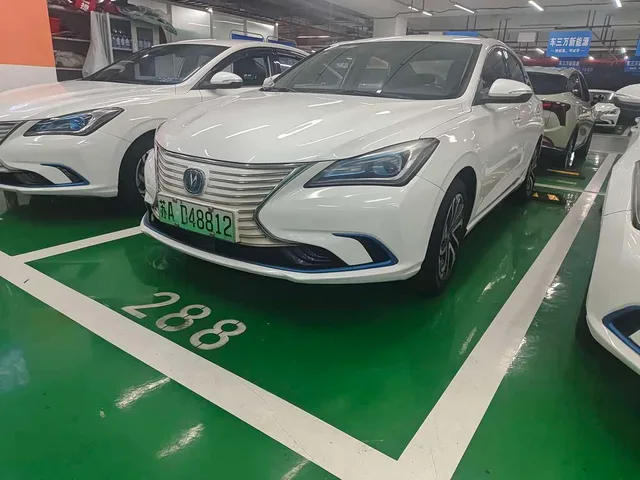 Changan Eado, 2019 — фото автомобиля из Китая