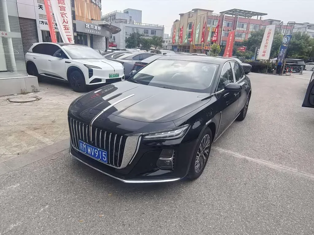 Hongqi H5, 2026 — фото 1 из 1
