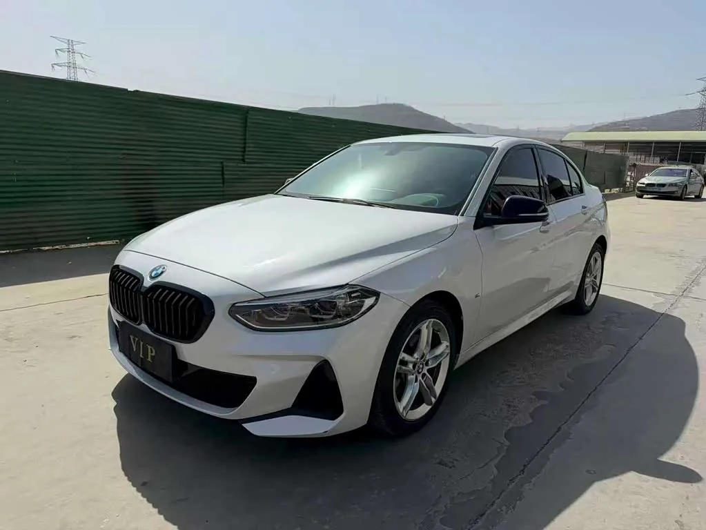 BMW 1 Series, 2023 — фото 1 из 1