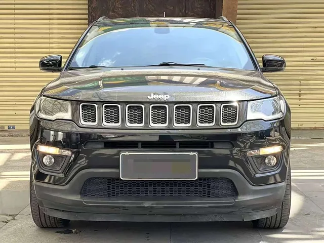 Jeep Compass, 2018 — фото автомобиля из Китая