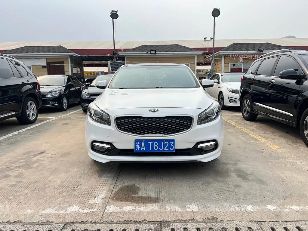 Kia K4, 2015 — фото 1 из 1