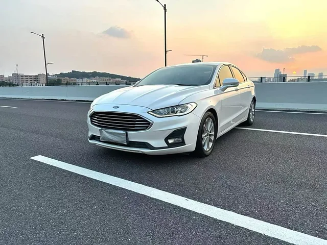 Ford Mondeo, 2019 — фото автомобиля из Китая