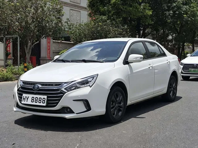 BYD Qin, 2018 — фото автомобиля из Китая